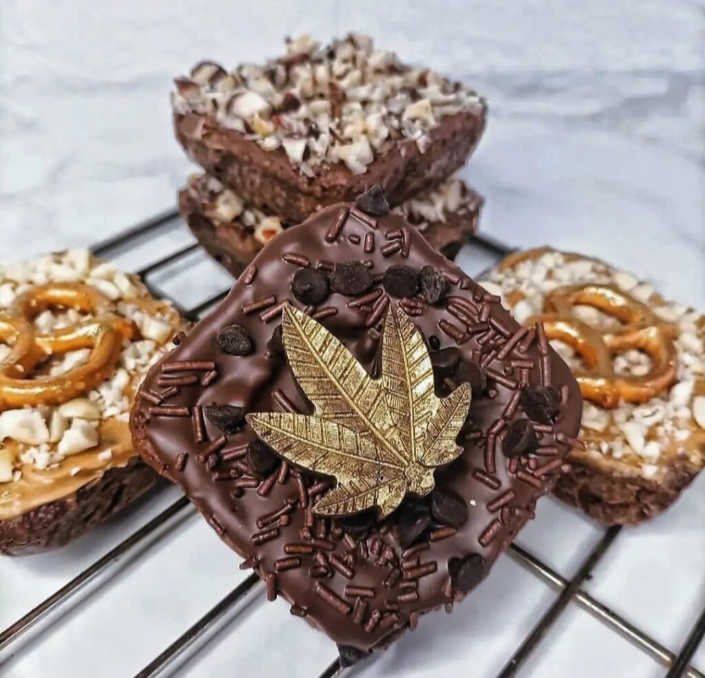 IMG_20220203_122244 canapa e cioccolato